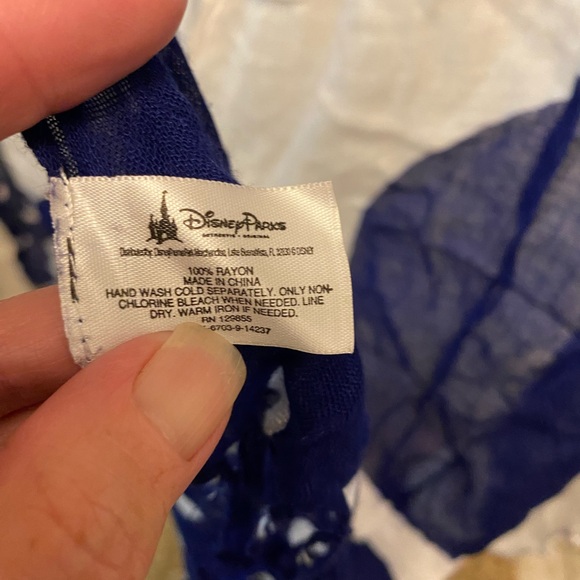 Disney Parks Minnie Mouse Polka Dot Lightweight Scarf with Fringe - Picture 7 of 7